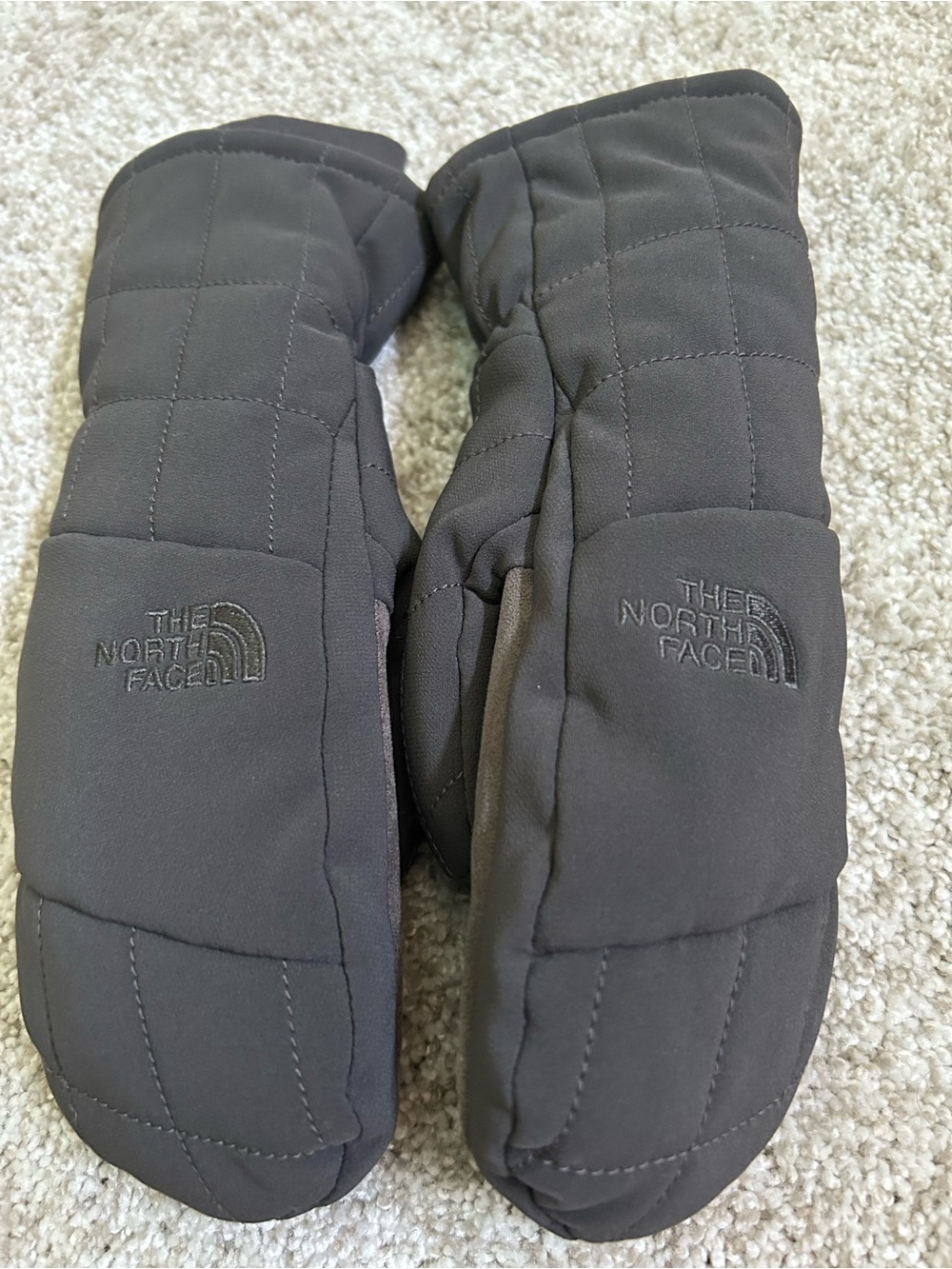 The North Face Black Quilted Mittens with Logo